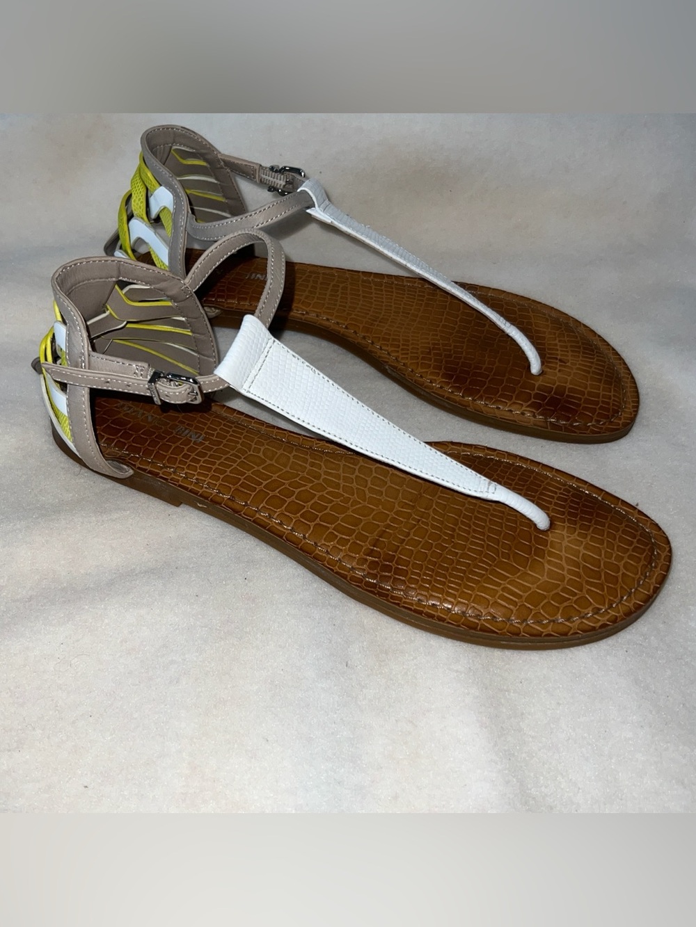 Gianni Bini Women’s White, Brown and Yellow T-Strap Sandals Size 10